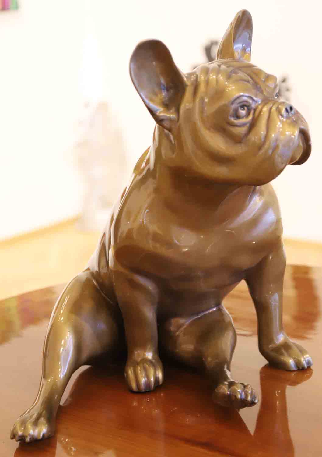 Bulldog Bronze