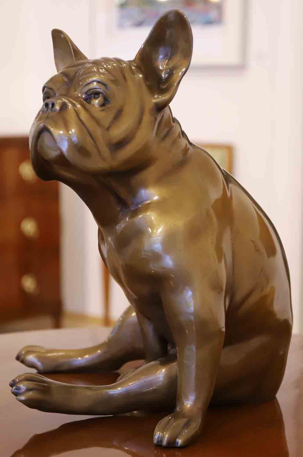 Bulldog Bronze